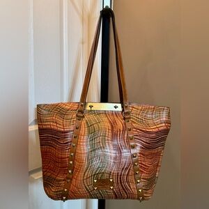 ✨ Patricia Nash Benvenuto Tote – Discontinued Wavy Striped Print✨